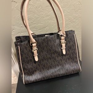 MK Purse